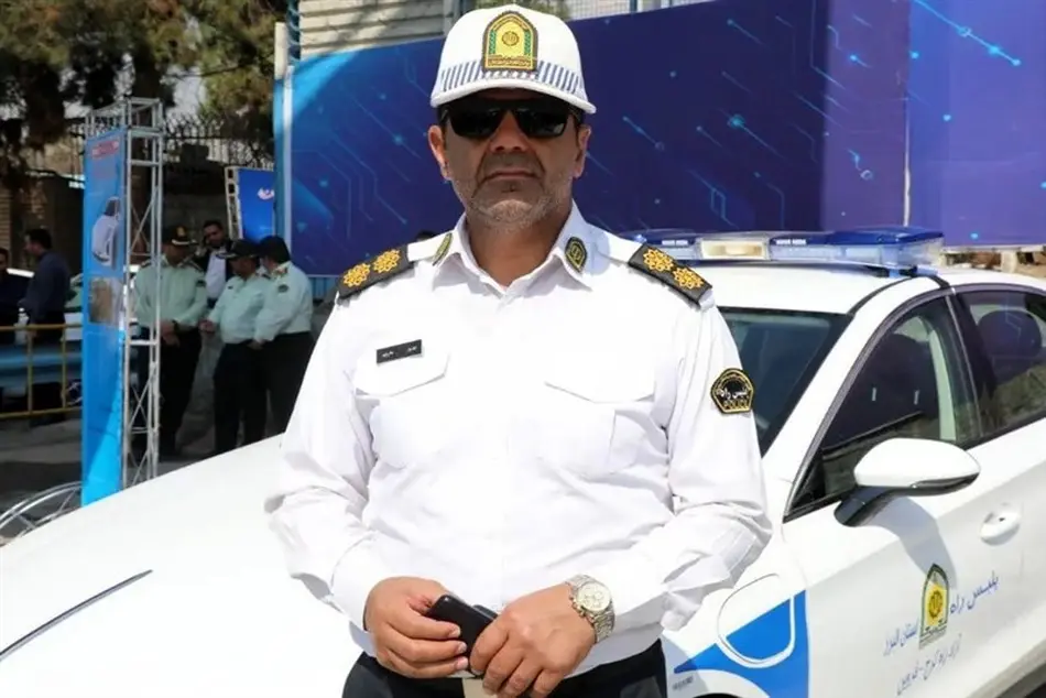 توقیف کامیون باری شهرداری اراک با 67 میلیون تومان خلافی خودرو