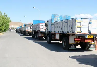 اعزام کامیون‌ از آذربایجان غربی به بندر امام برای انتقال کالا + عکس