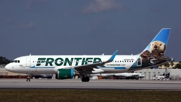 Frontier Airlines pilots vote to authorize walk-out