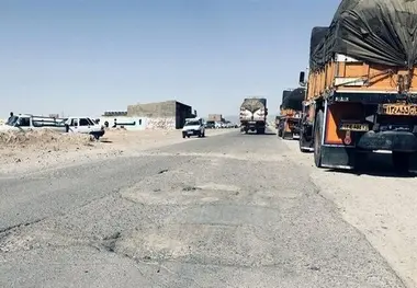 تخریب زیرساخت‌ های جاده‌ ای خواف با حمل بارهای سنگین 