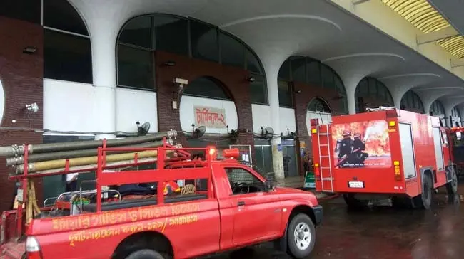 آتش سوزی در فرودگاه بین المللی داکا