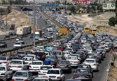 استفاده از خودرو شخصی علت ترافیک پایتخت 