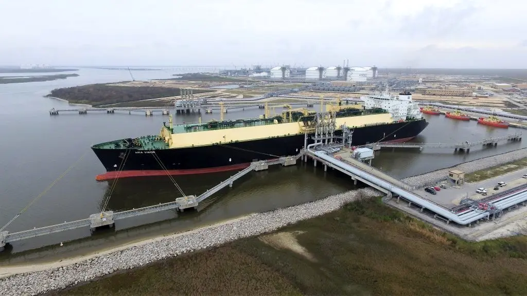 
US Set to Claim LNG Exporter Crown

