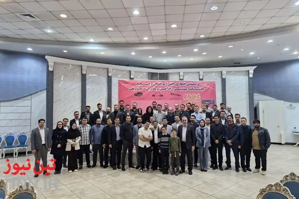 تجلیل از مدیران پیشکسوت ریلی در افطاری دانش آموختگان  راه آهن