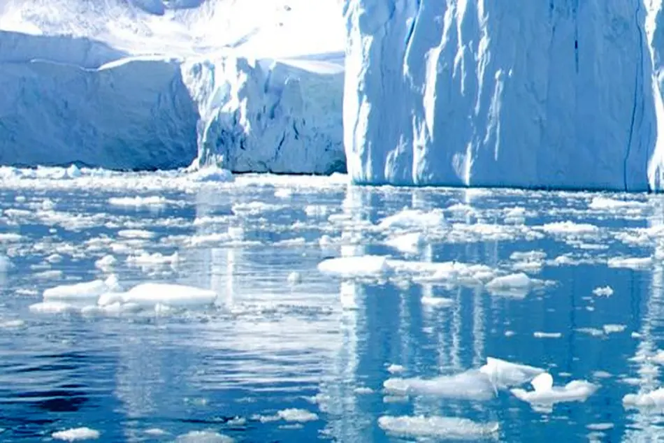 Arctic ice melting to cause trillion-dollar damage