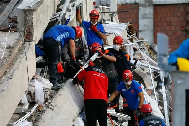 شمار قربانیان زلزله ترکیه به ۲۴ نفر رسید