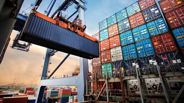 اینفوگرافیک|  ایران شاه کلید ترانزیت منطقه‌ ای و بین‌ المللی
