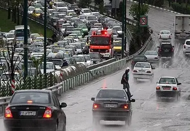ترافیک سنگین در ۱۳ معبر بزرگراهی پایتخت 