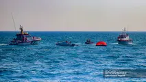 نجات جان ۸ دریانورد لنج باری در آب‌های بندرلنگه