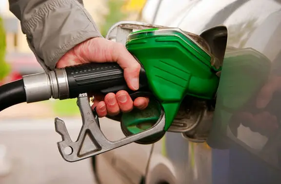 نظر یک اقتصاددان درباره سهمیه‌بندی سوخت 