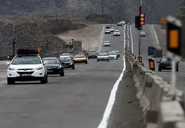 ترافیک سنگین در آزادراه قزوین کرج و محور شهریار تهران 