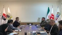 بررسی ظرفیت حمل ریلی محصولات و مواد اولیه شرکت کاوه سودا با حضور مدیرکل راه آهن آذربایجان