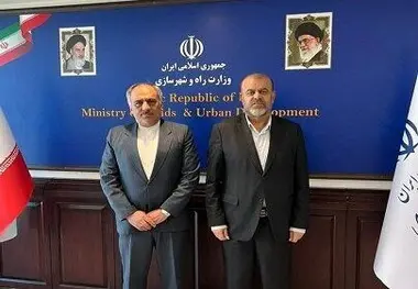 تبادل نظر وزیر راه و شهرسازی با سفیر ایران در تاجیکستان