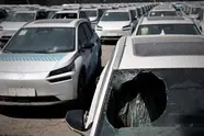 ۳۷۰ تاکسی آیون، بلاتکلیف در پارکینگ ها

