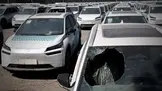 ۳۷۰ تاکسی آیون، بلاتکلیف در پارکینگ ها

