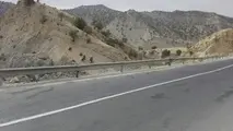 تکمیل و بهره برداری از عملیات راهسازی قطعه رانشی کیلومتر ۱۱ محور ایلام- مهران تا اواسط سال جاری 