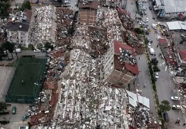 فیلم |‌ تصاویری وحشتناک از گسل به جا مانده پس از زلزله در استان هاتای ترکیه