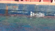 تصاویر/ کشتی باری ترکیه‌ای دچار سانحه شد