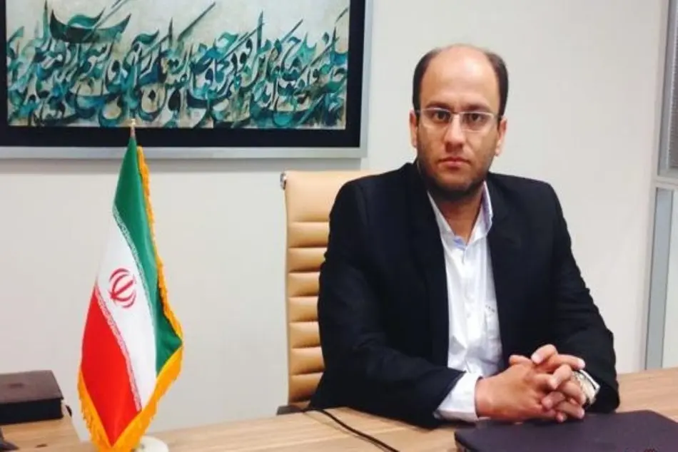 تعدد مصوبات مانعی برای واردات خودرو 