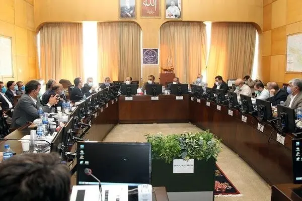 بررسی طرح اصلاح ماده ۱۰۰ قانون شهرداری‌ها در کمیسیون عمران