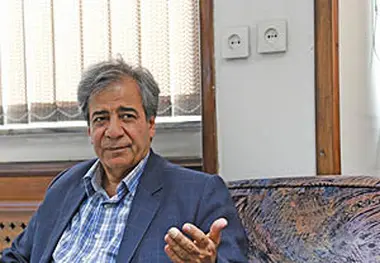 شازده حمام/ بخش چهاردهم، آنها که نمیتوان توصیفشان کرد